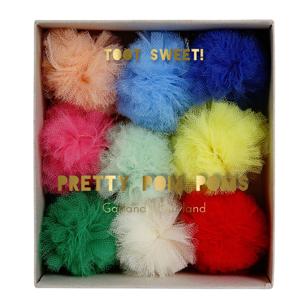 Pom Pom Garland