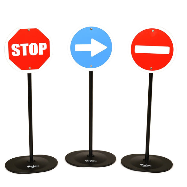 Set of 3 metal traffic signs by Baghera